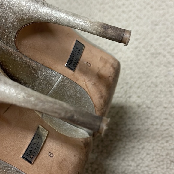WORN - BEST OFFER USED BADGLEY MISCHKA PUMPS PRE-OWNED 6 - Picture 9 of 9